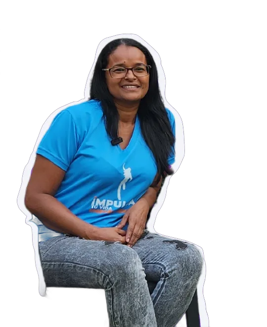 Yolange León